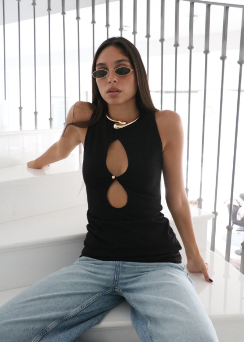 גופיית שיינה - שחור